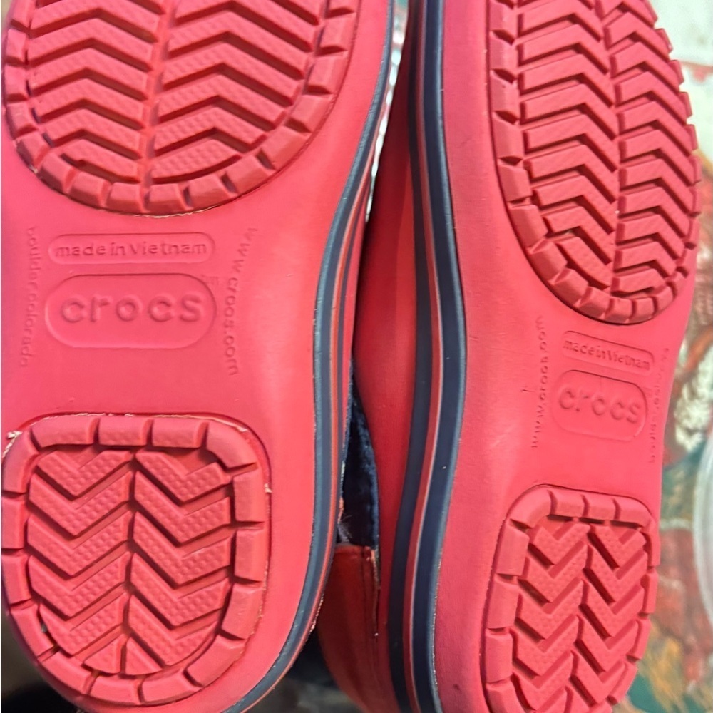 CROCS Kids Red and Navy Snow Boots - Picture 9 of 10